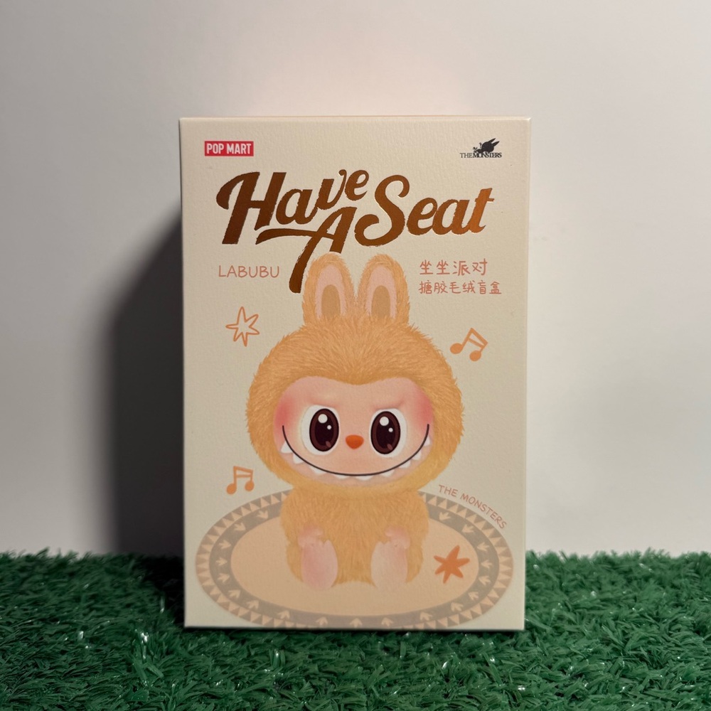 AUTHENTIC NEW PopMart LABUBU Have a Seat Vinyl Plush - QUQU
